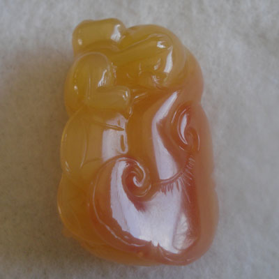黄龙玉,黄龙玉